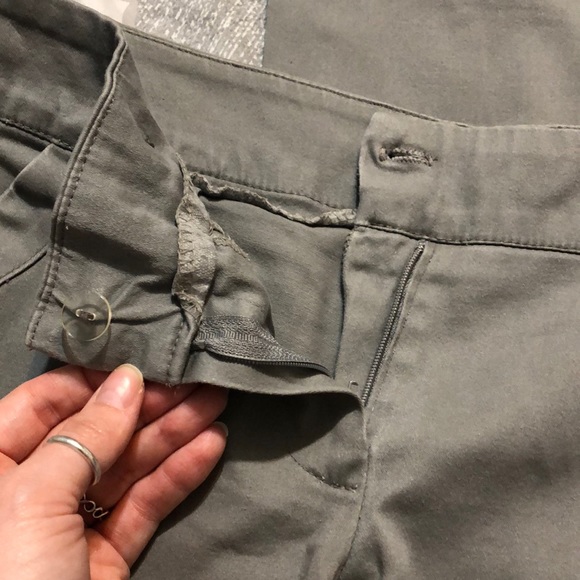 Gray Dress Pants with wide bottom - Picture 3 of 8